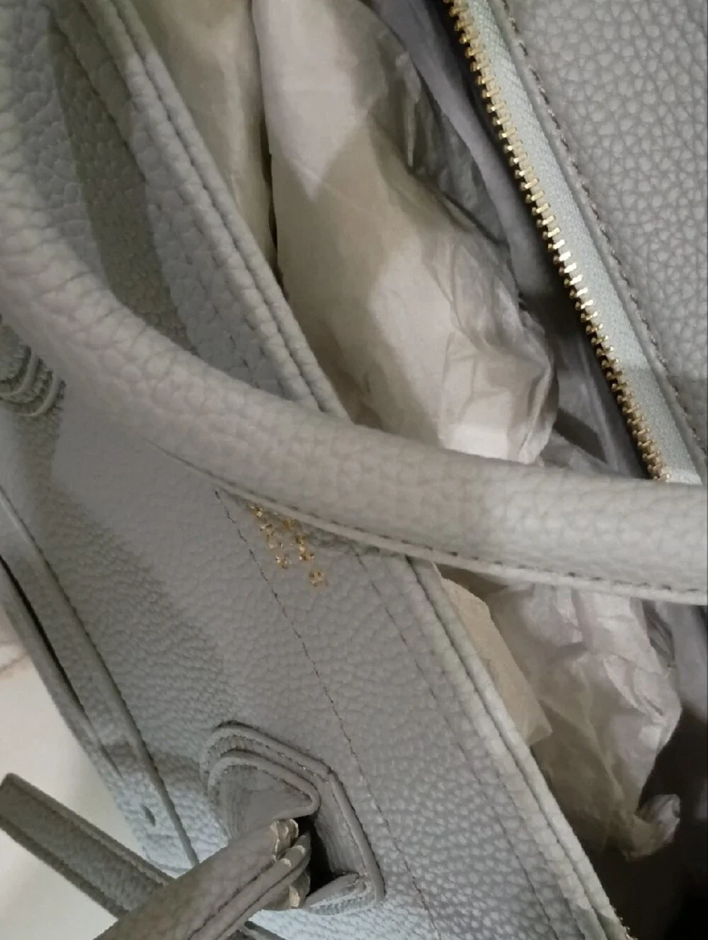 Womens Light Gray Tote Handbag - Designer Style
